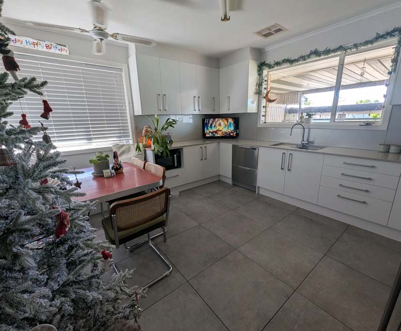 $230, Share-house, 3 bathrooms, Modbury North SA 5092