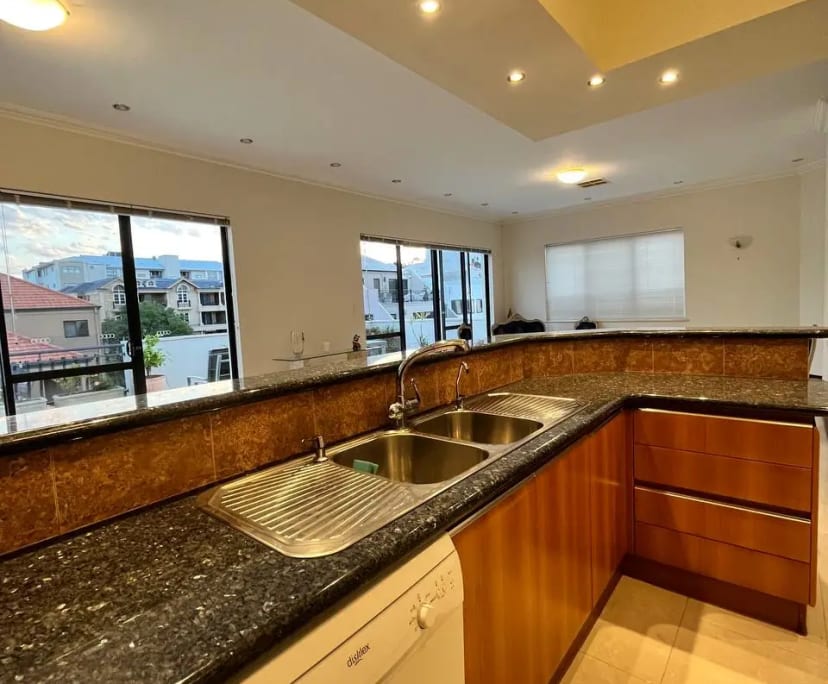 $370, Flatshare, 4 bathrooms, Perth WA 6004