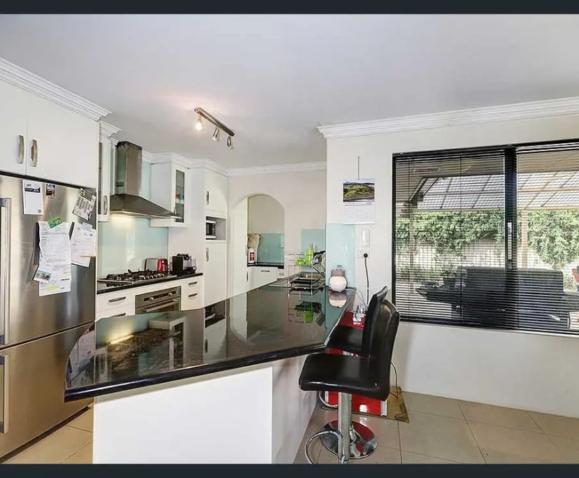 Room for Rent in High Perth 230, Unfurni...