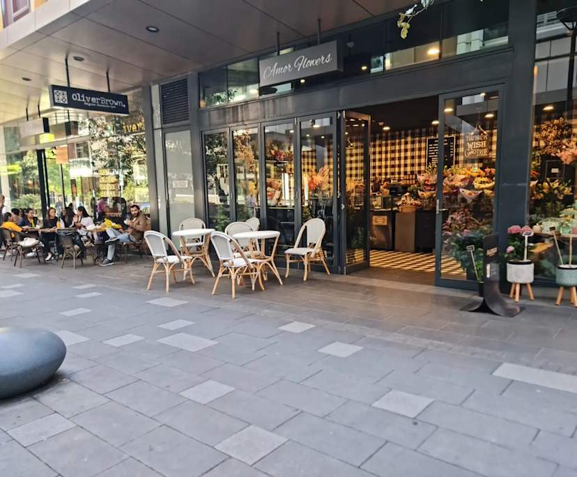 $1,350, Whole-property, 2 bathrooms, Mascot NSW 2020