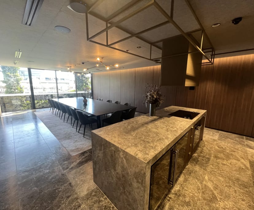 $500, Flatshare, 2 bathrooms, Newstead QLD 4006