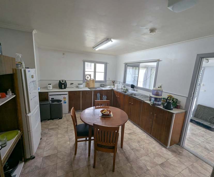 $210, Share-house, 3 bathrooms, Sunnybank QLD 4109