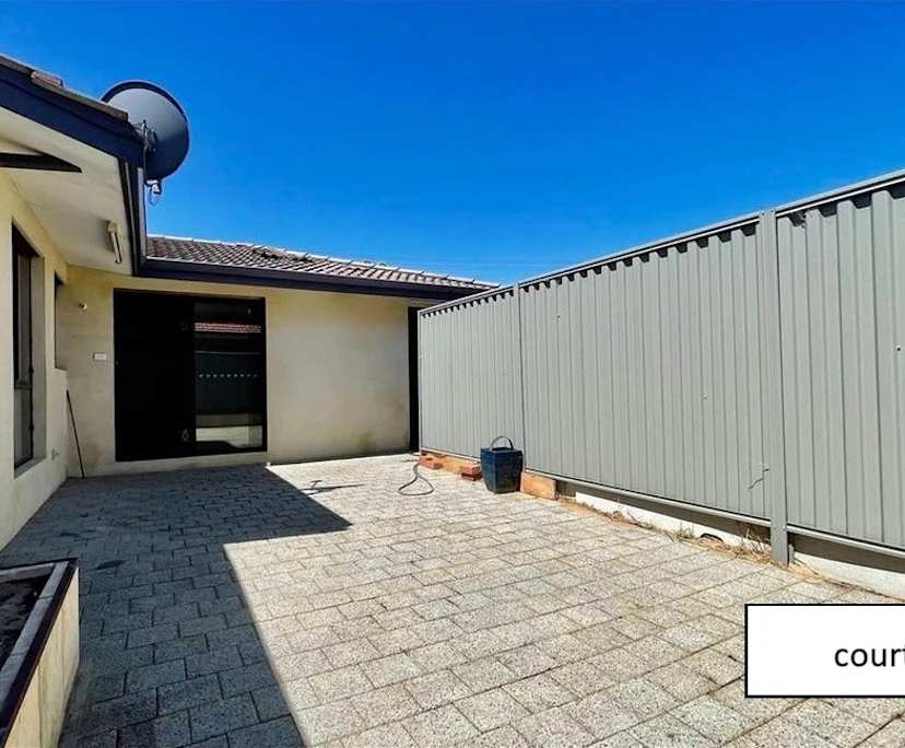 $250, Share-house, 4 bathrooms, Cannington WA 6107