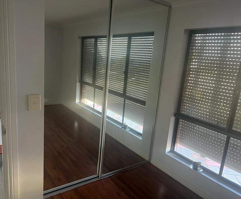 propertyImage