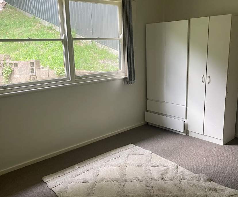 Room in a share house