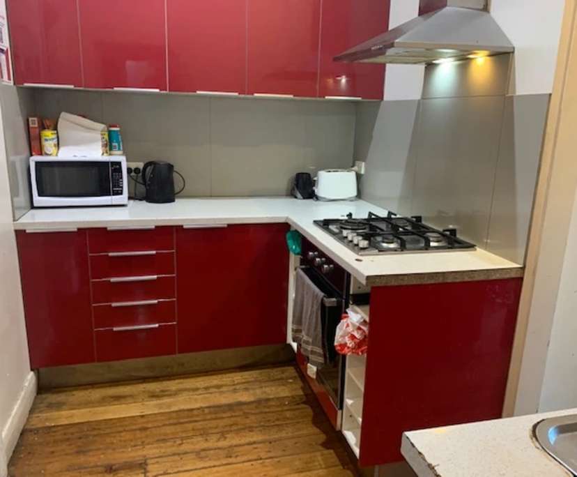 $390, Share-house, 3 bathrooms, St Kilda VIC 3182