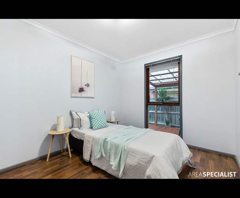 Unfurnished room in a share house