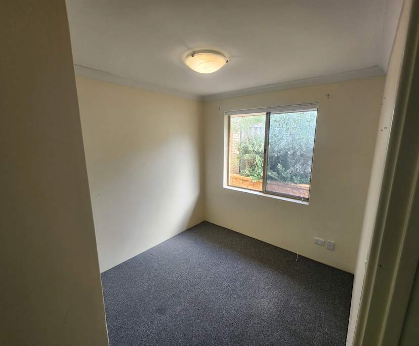 Unfurnished room in a share house