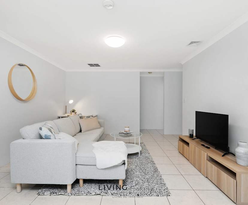 Furnished room with ensuite in a share house