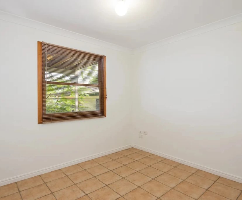 $180, Share-house, 4 bathrooms, Red Hill QLD 4059