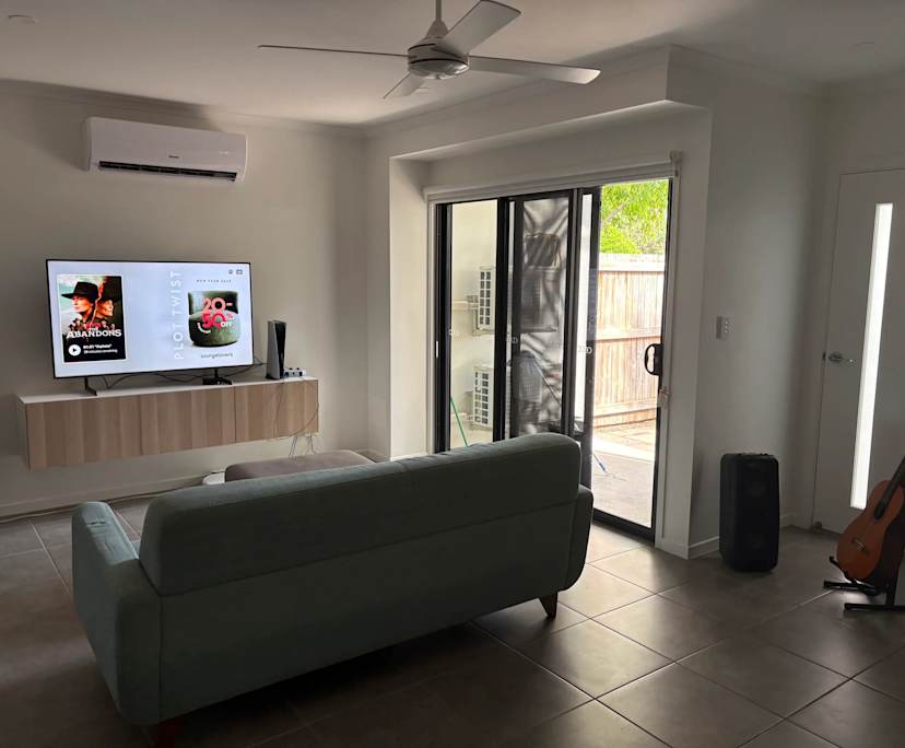 $400, Share-house, 2 bathrooms, Meridan Plains QLD 4551