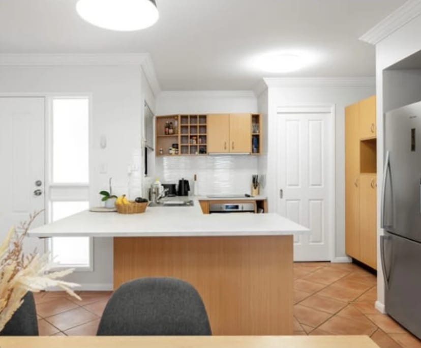 $300, Share-house, 3 bathrooms, Morningside QLD 4170