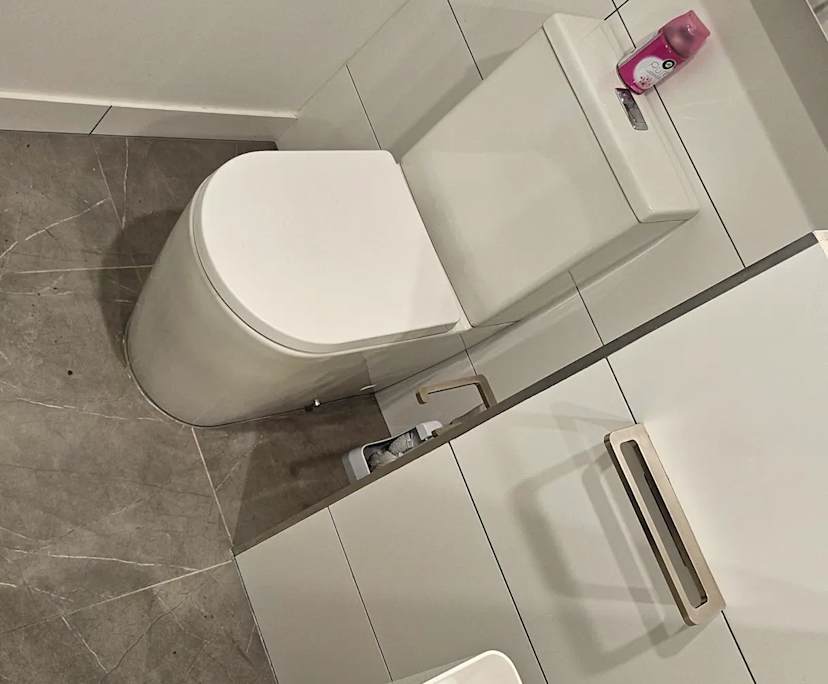 $300, Flatshare, 2 bathrooms, Elsternwick VIC 3185