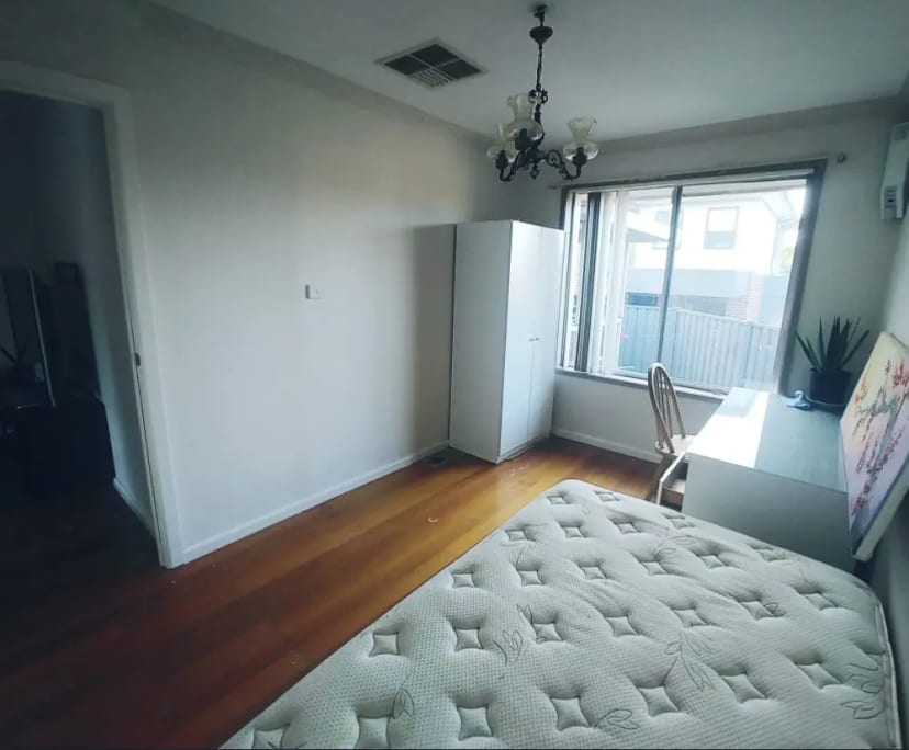 Furnished room in a share house