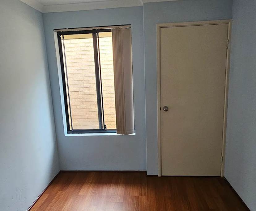 Unfurnished room in a share house