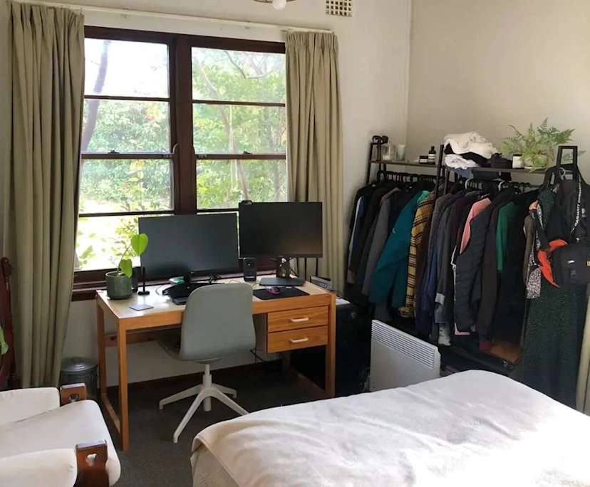 Unfurnished room in a share house