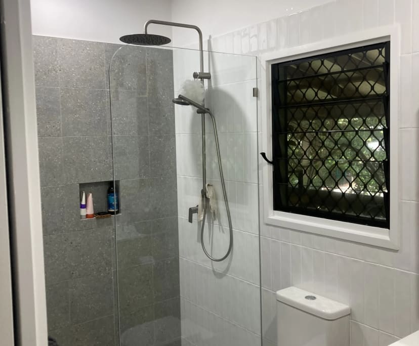 Room in a share house