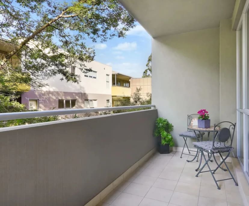 Student for Rent in Notting Hill, Melb...