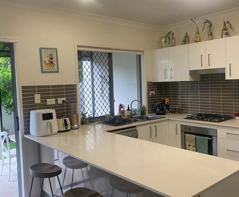 Room in a share house