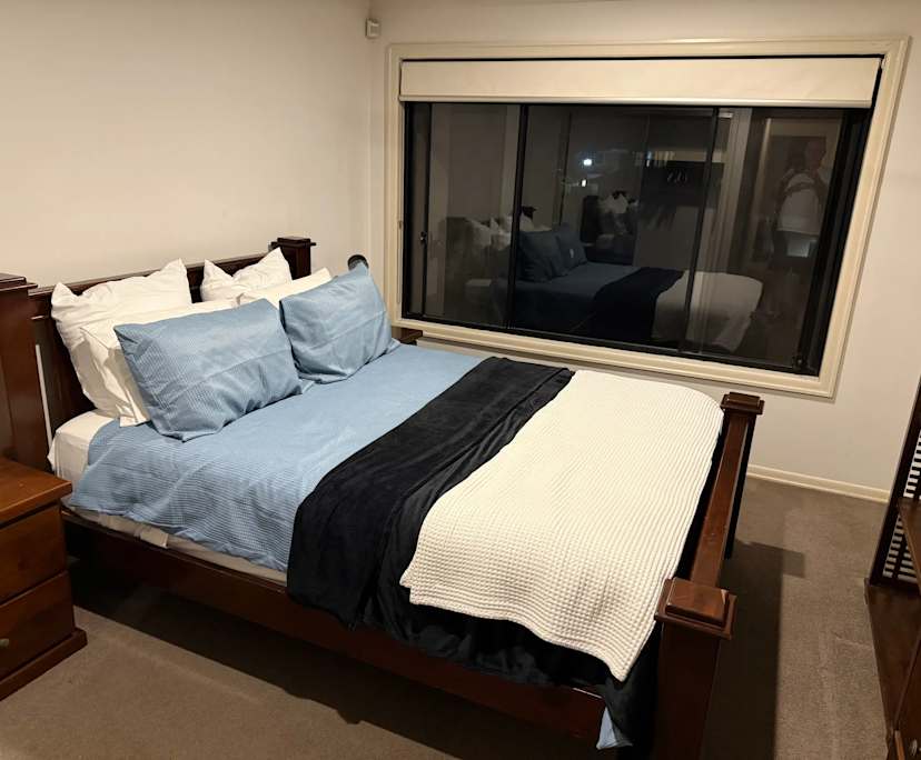 Furnished room with own bathroom
