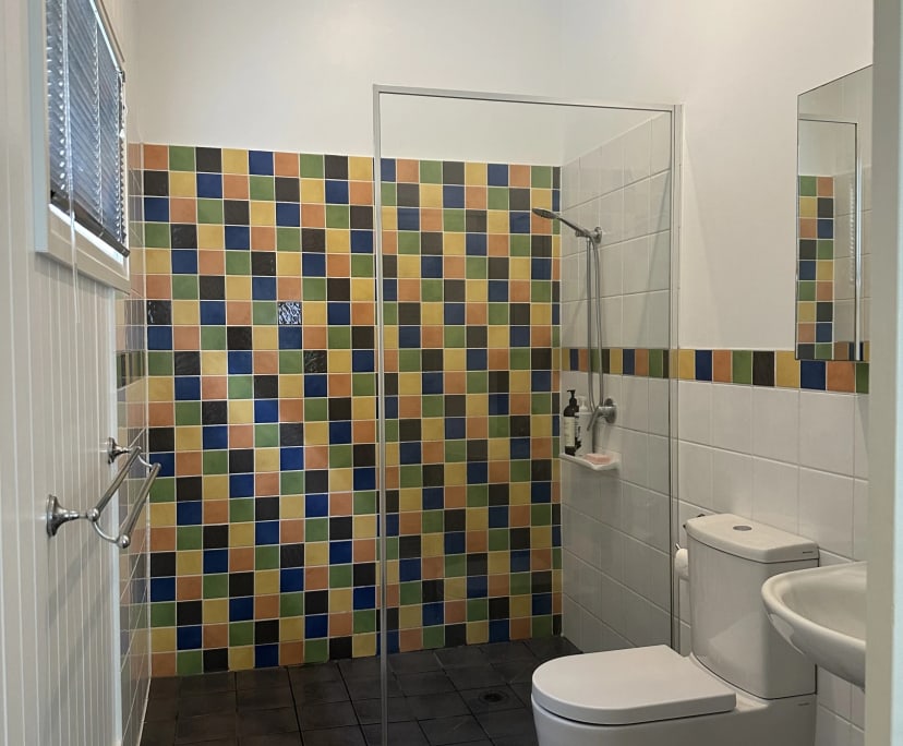 $390, Share-house, 3 bathrooms, Paddington QLD 4064