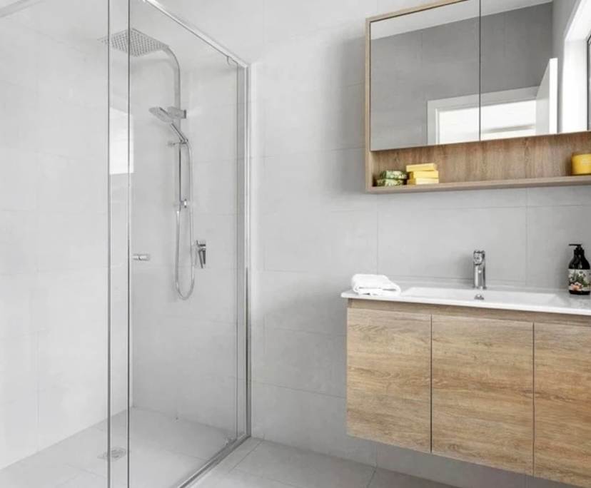 Unfurnished room in a share house