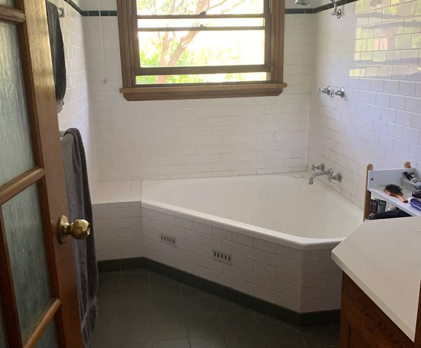 $300, Homestay, 2 bathrooms, Austinmer NSW 2515