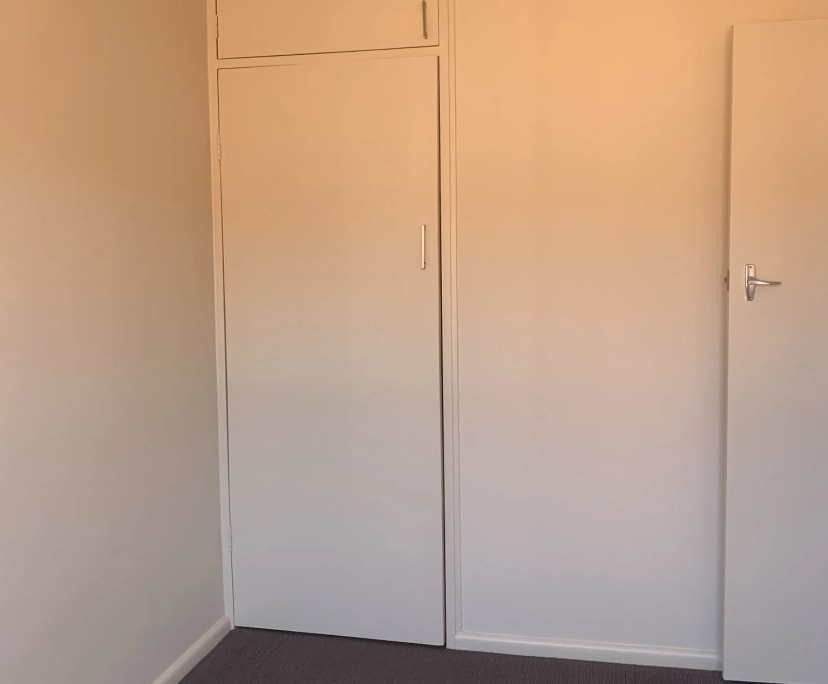 Room for Rent in Kingsville, Melbourne 200, Unfur...