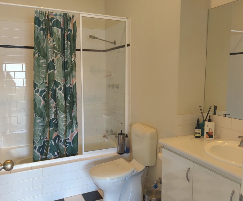 $275, Share-house, 2 bathrooms, Perth WA 6000