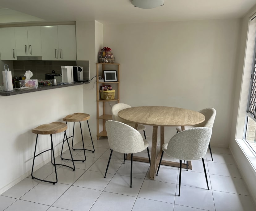 Room for Rent in Underwood, Brisbane 220, Furnish...