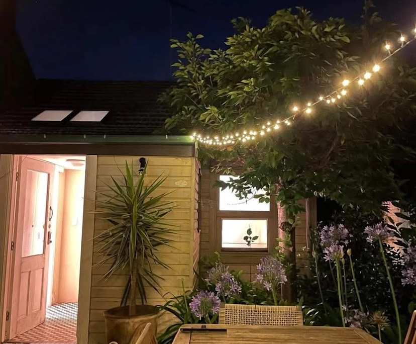 Room in a share house