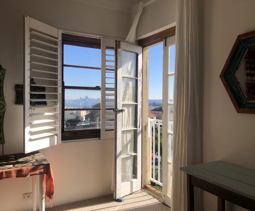 Furnished room in a share house