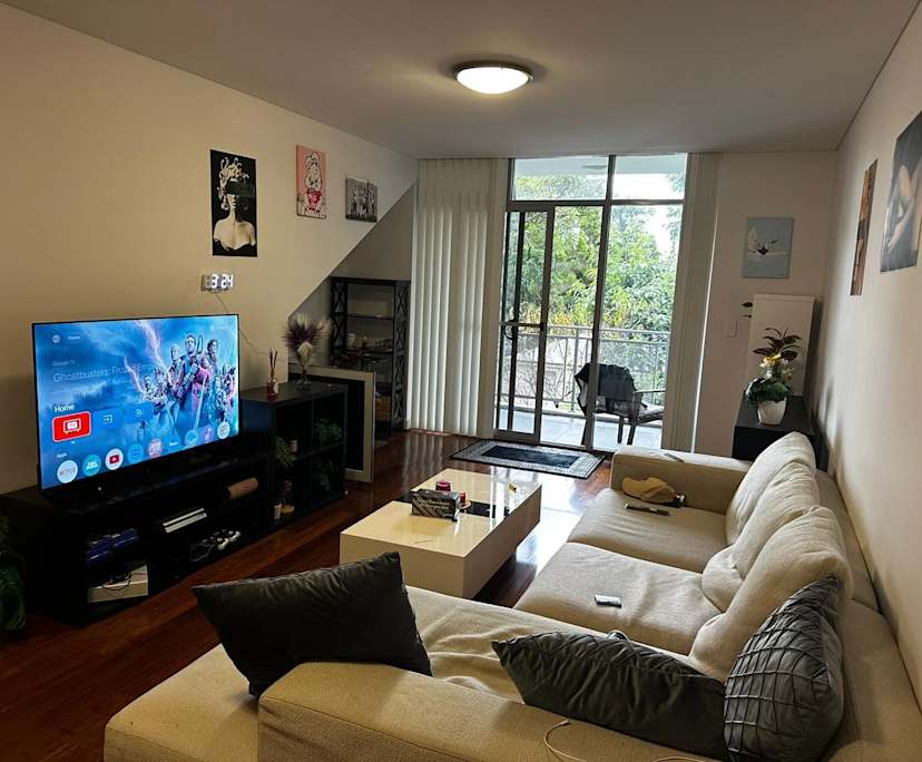 Furnished room with own bathroom