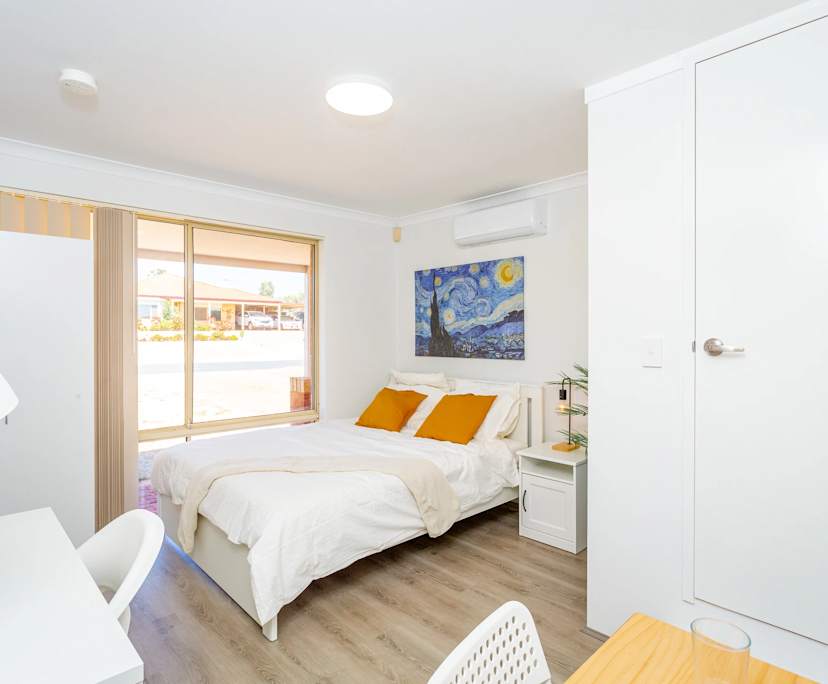 Furnished room with ensuite in a share house