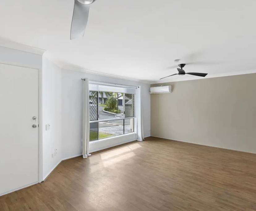 Unfurnished room in a share house