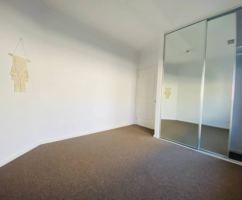 Unfurnished room with own bathroom