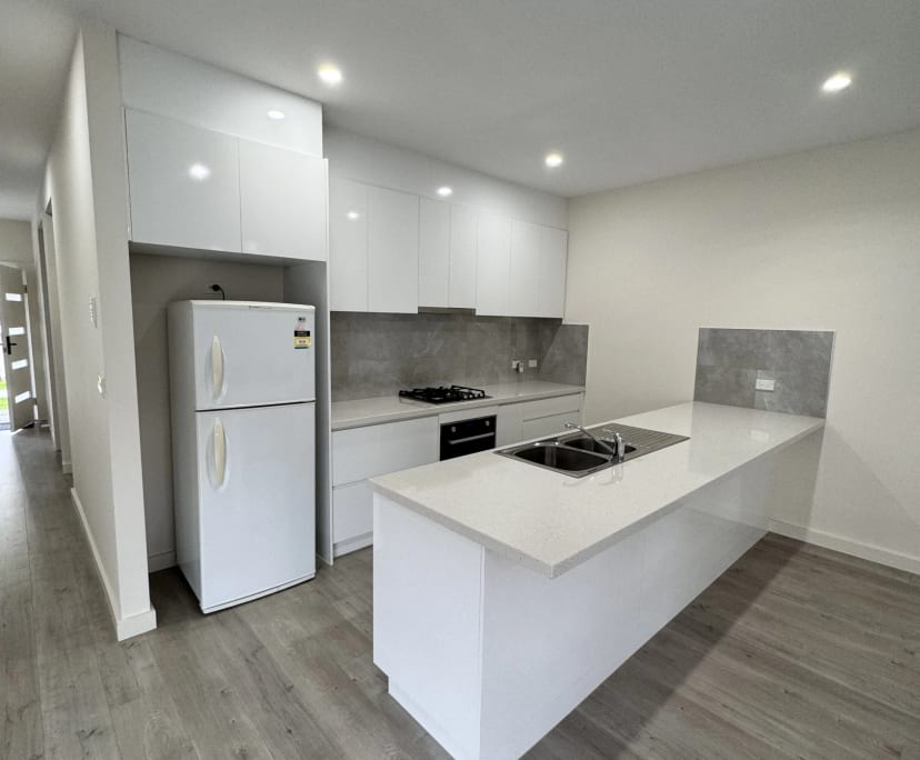 $320, Share-house, 3 bathrooms, Altona Meadows VIC 3028