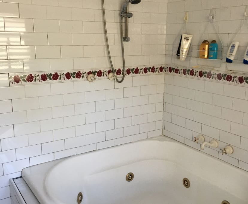 $350, Share-house, 4 bathrooms, Hornsby NSW 2077