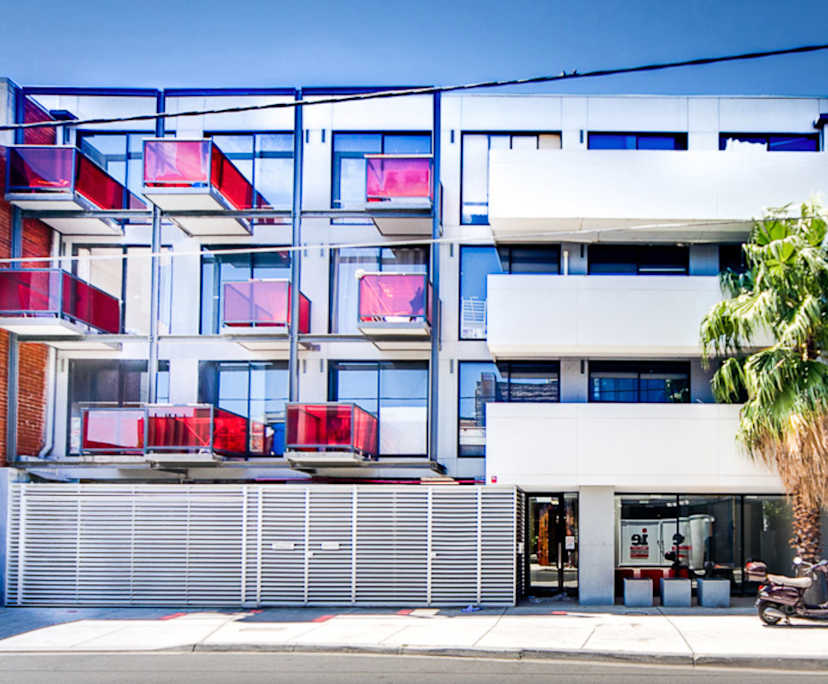 Room studio flat for rent