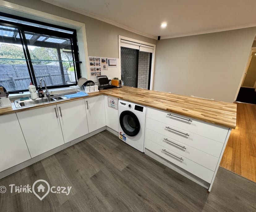 $330, Share-house, 6 bathrooms, Bundoora VIC 3083