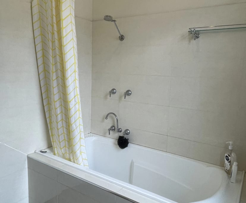 $180, Share-house, 4 bathrooms, Cowra NSW 2794