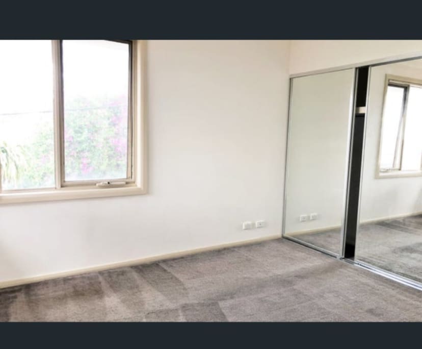 Unfurnished room in a share house