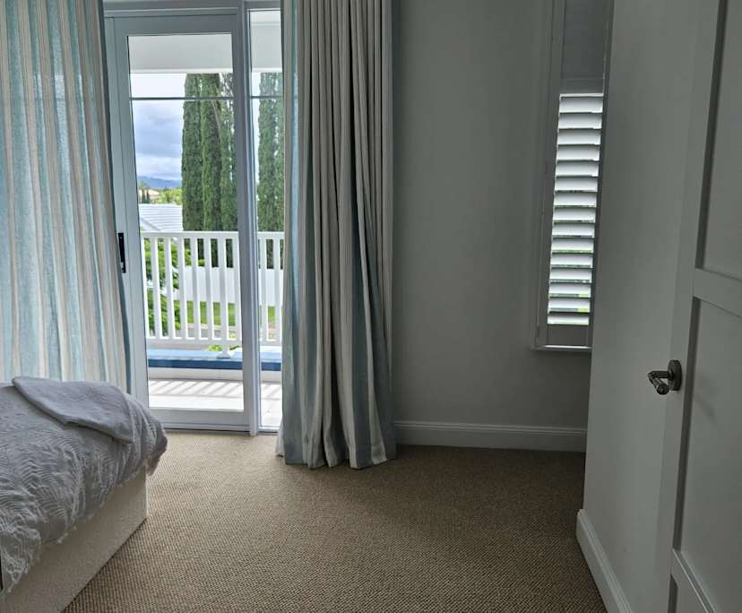 $650-750, Share-house, 2 rooms, Benowa QLD 4217, Benowa QLD 4217