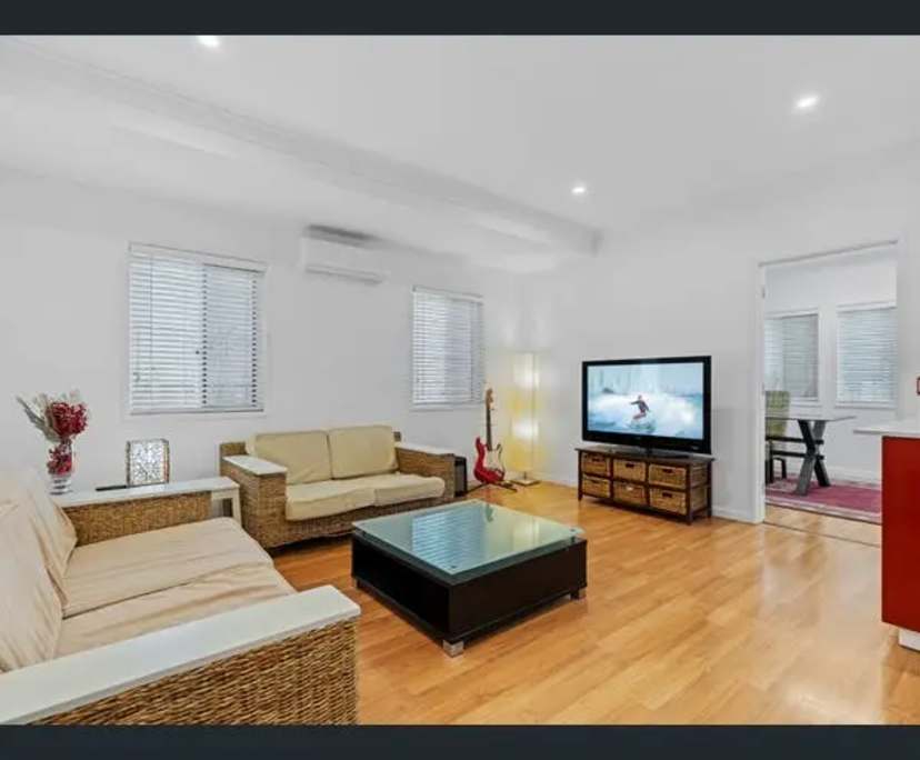 $400, Flatshare, 3 bathrooms, Coorparoo QLD 4151