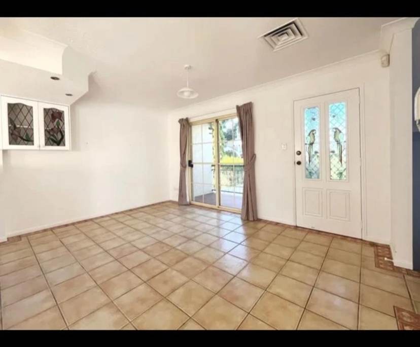 $250, Flatshare, 3 bathrooms, Toowong QLD 4066