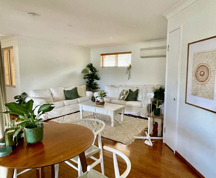 Furnished room with own bathroom