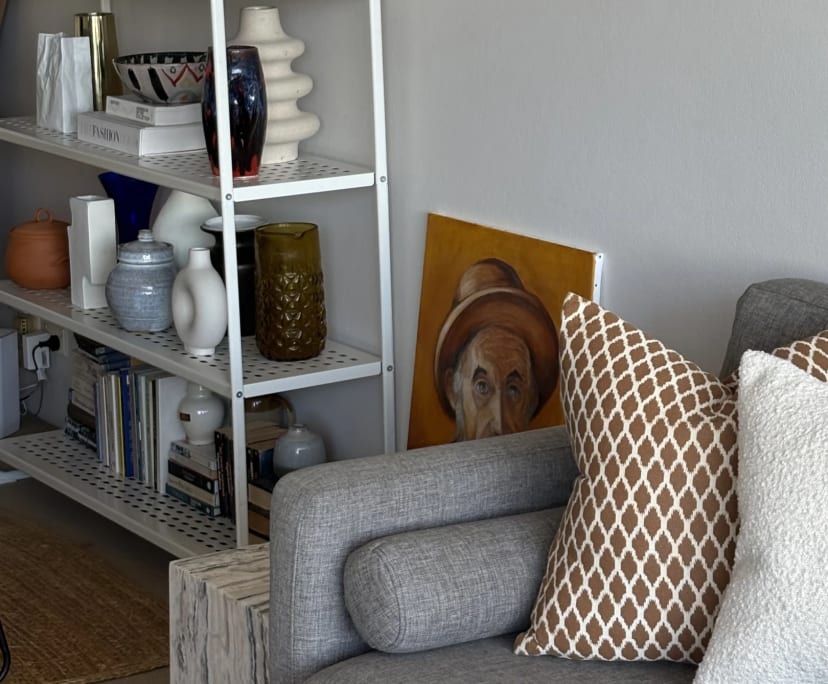 Unfurnished room in a flatshare