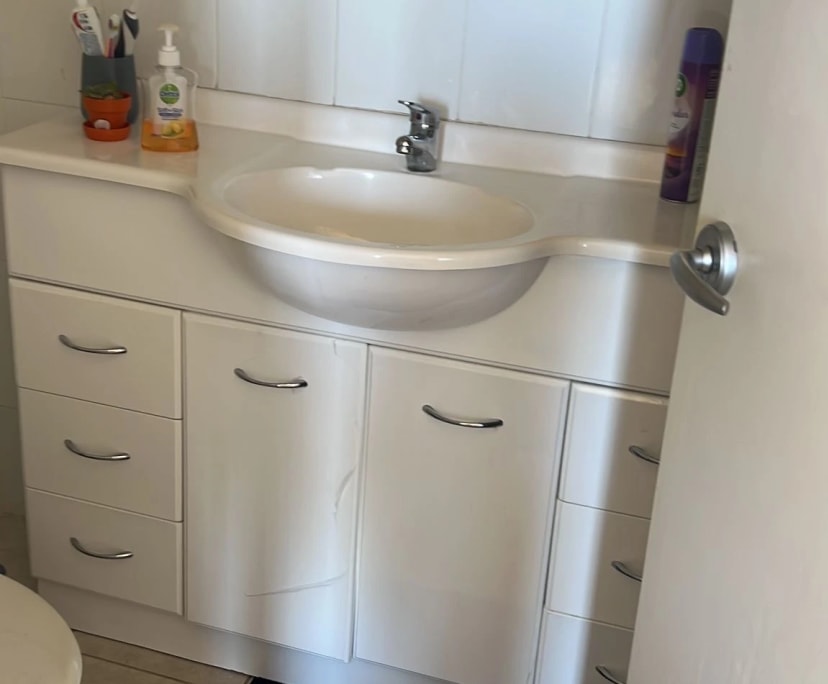 Furnished room with ensuite in a share house
