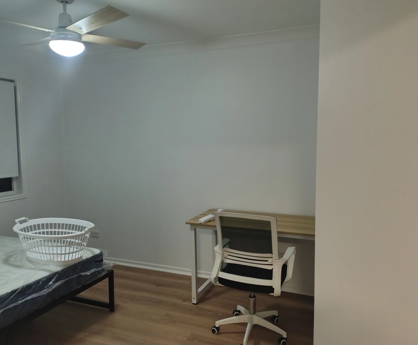 $220, Share-house, 2 rooms, Eight Mile Plains QLD 4113, Eight Mile Plains QLD 4113