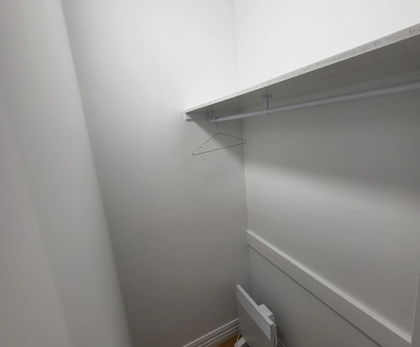 $390, Share-house, 3 bathrooms, Ironbark VIC 3550